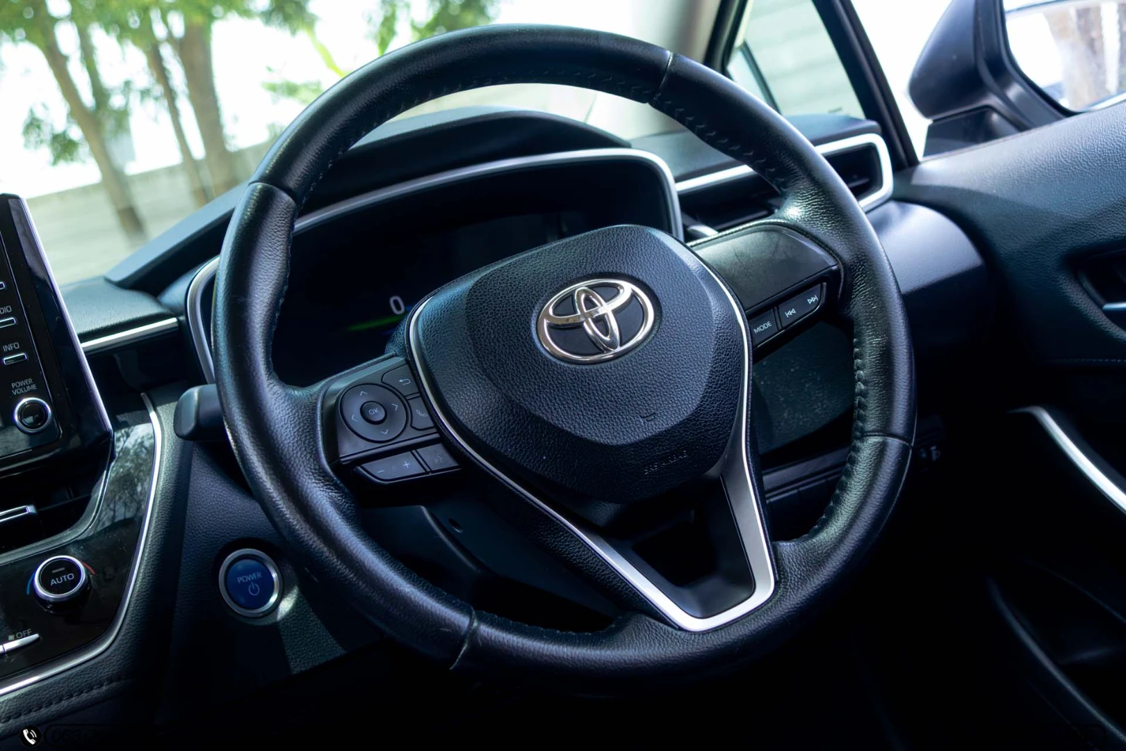 Toyota COROLLA ALTIS 1.8 HYBRID MID (MY19) - ภาพย่อที่ 17