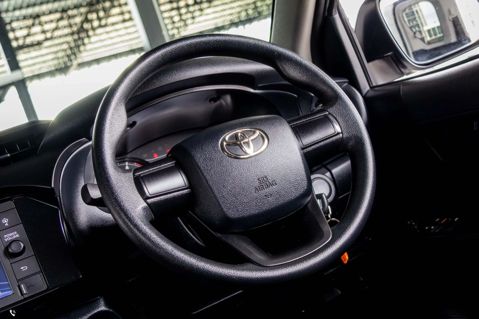 Toyota HILUX REVO SMART CAB 2.4 ENTRY Z EDITION (MY24) - ภาพย่อที่ 17