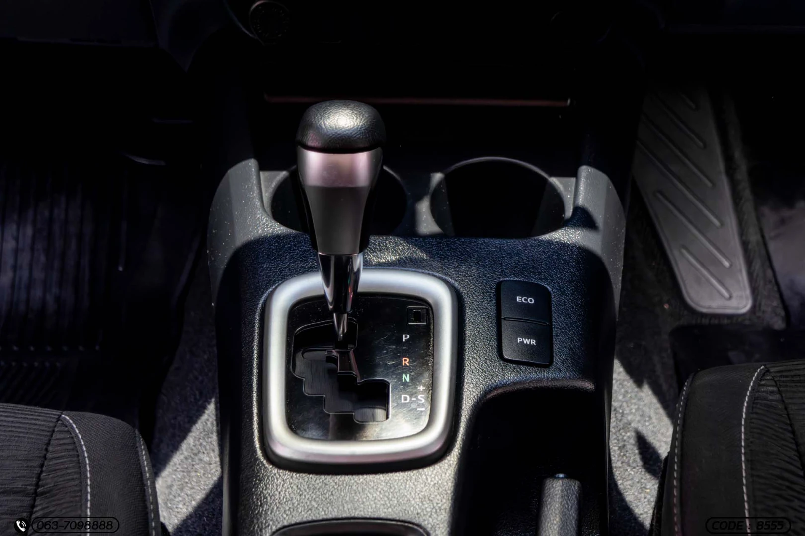 Toyota HILUX REVO SMART CAB 2.4 MID Z EDITION (MY20) (BI-LED) - ภาพย่อที่ 17