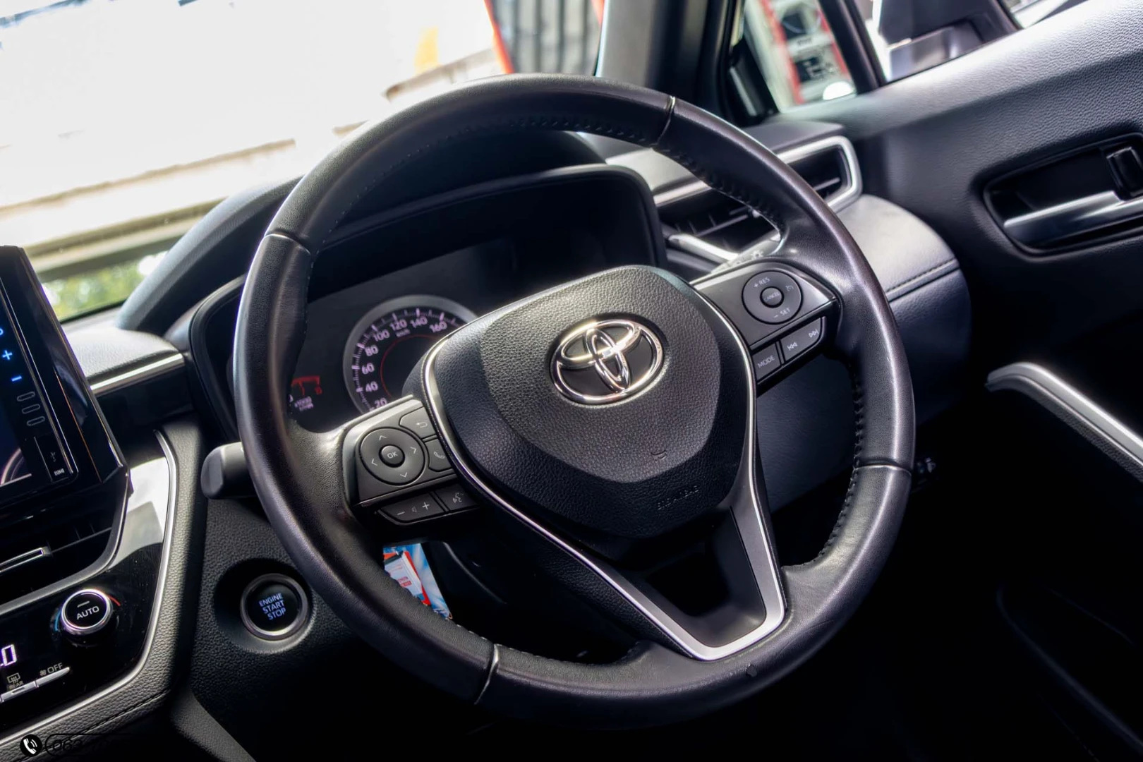 Toyota COROLLA CROSS 1.8 SPORT - ภาพย่อที่ 17