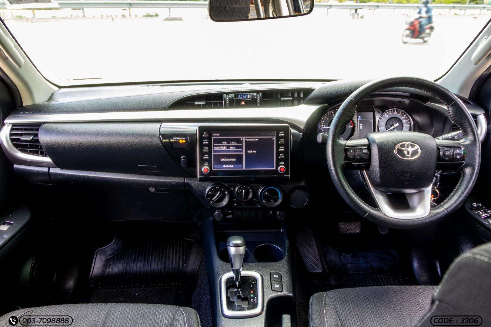 Toyota HILUX REVO DOUBLE CAB 2.4 MID PRERUNNER (MY20) - ภาพย่อที่ 17