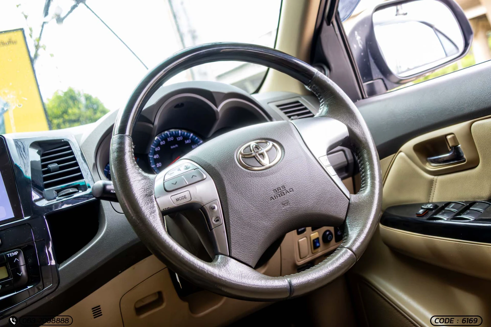 Toyota FORTUNER 3.0 V 4WD (CHAMP) - ภาพย่อที่ 17