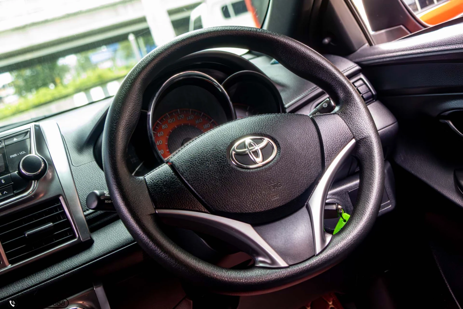 Toyota YARIS 1.2 J (MY17) - ภาพย่อที่ 17