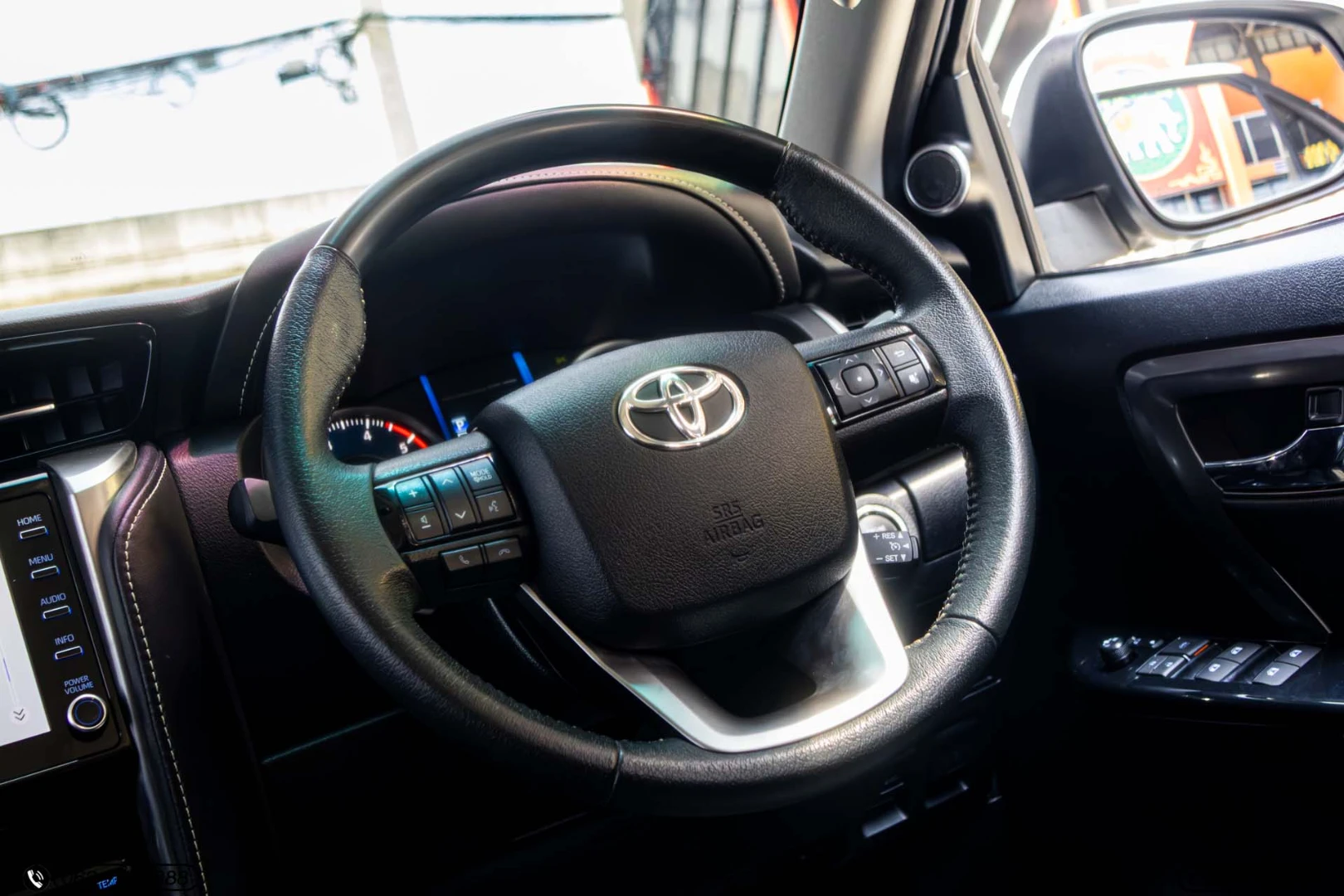 Toyota FORTUNER 2.4 V (MY20) - ภาพย่อที่ 17