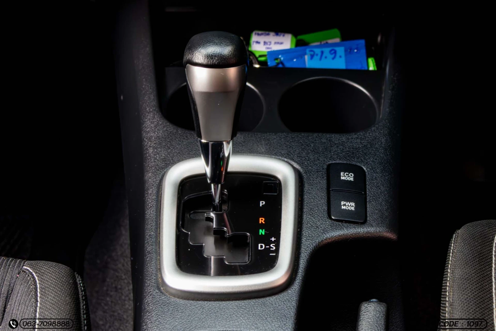 Toyota HILUX REVO DOUBLE CAB 2.4 MID STD Z EDITION (MY20) - ภาพย่อที่ 18