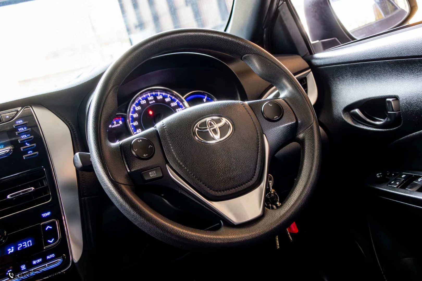Toyota YARIS 1.2 E (MY17) - ภาพย่อที่ 18