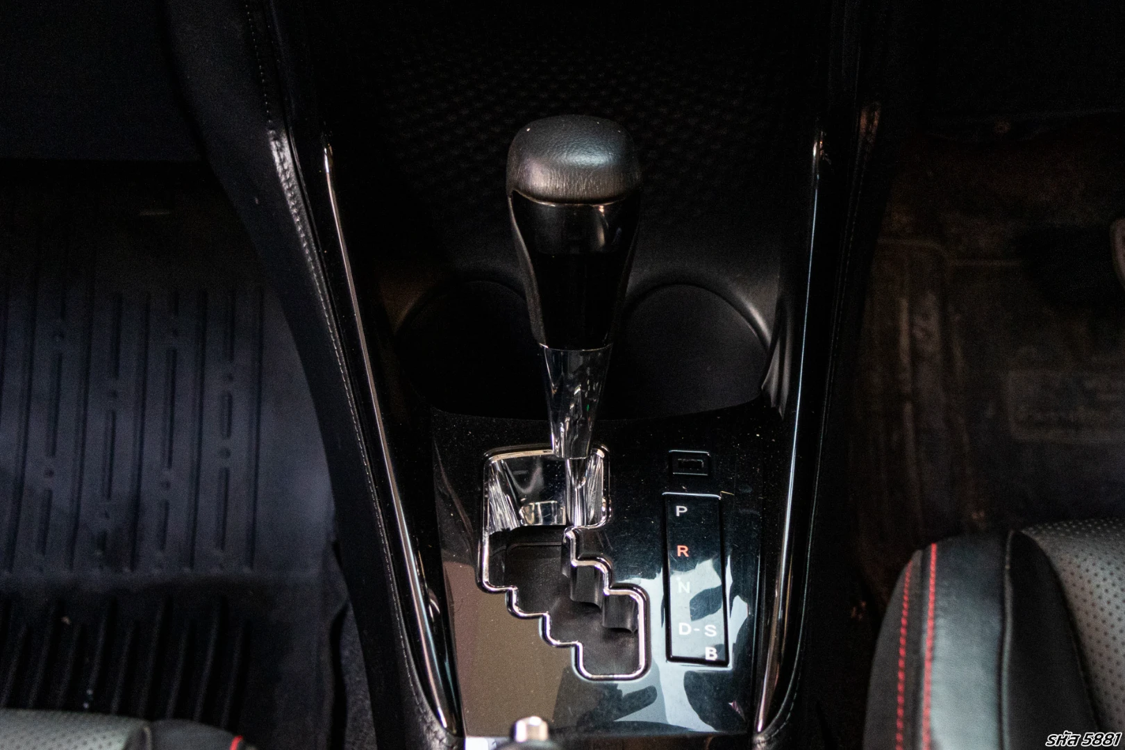 Toyota YARIS ATIV 1.2 S+ - ภาพย่อที่ 18