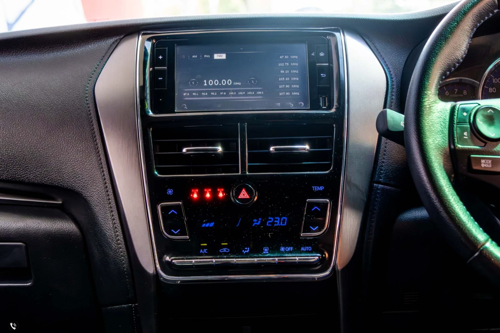 Toyota YARIS 1.2 SPORT PREMIUM (MY20) - ภาพย่อที่ 18