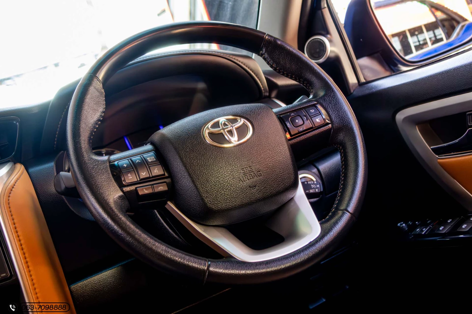 Toyota FORTUNER 2.8 V 4WD (MY15) (MNC) - ภาพย่อที่ 18