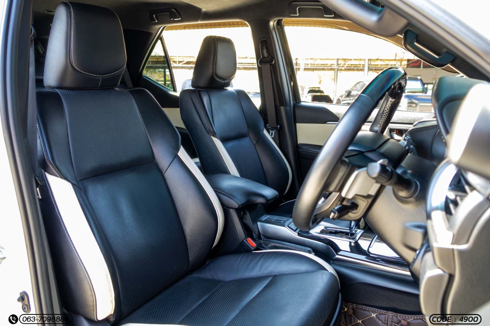 Toyota FORTUNER 2.8 LEGENDER BLACK TOP 4WD (MY20) - ภาพย่อที่ 15