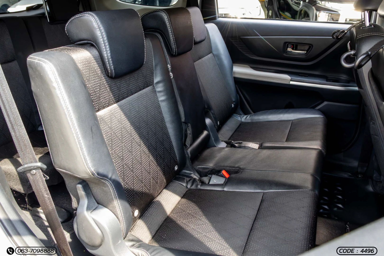 Toyota VELOZ 1.5 PREMIUM - ภาพย่อที่ 18