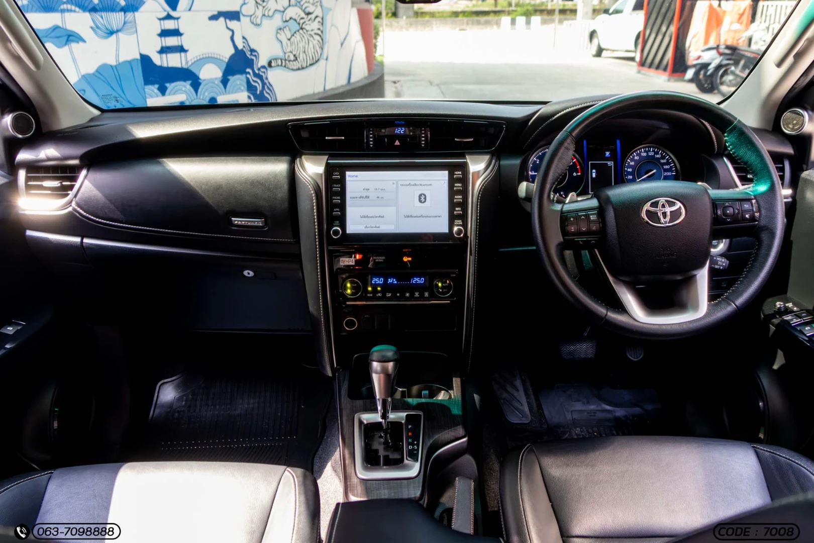 Toyota FORTUNER 2.4 LEADER V (MY22) - ภาพย่อที่ 18