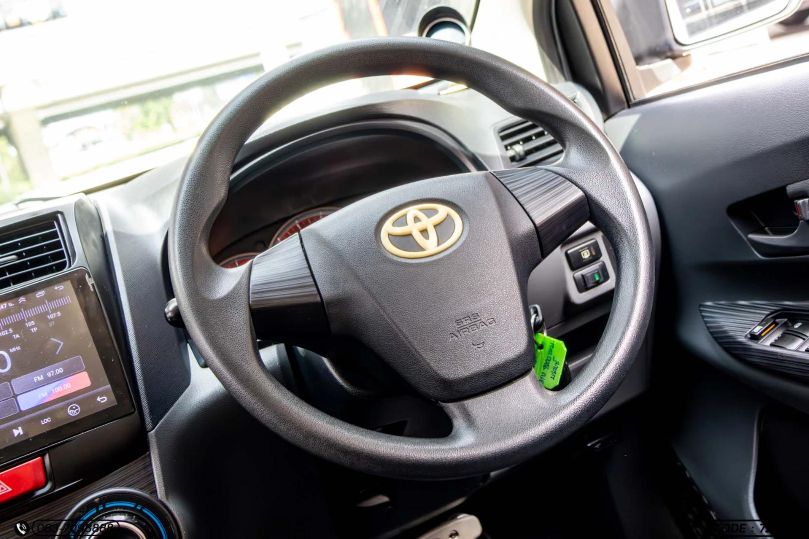 Toyota AVANZA 1.5 E (MY12) - ภาพย่อที่ 18