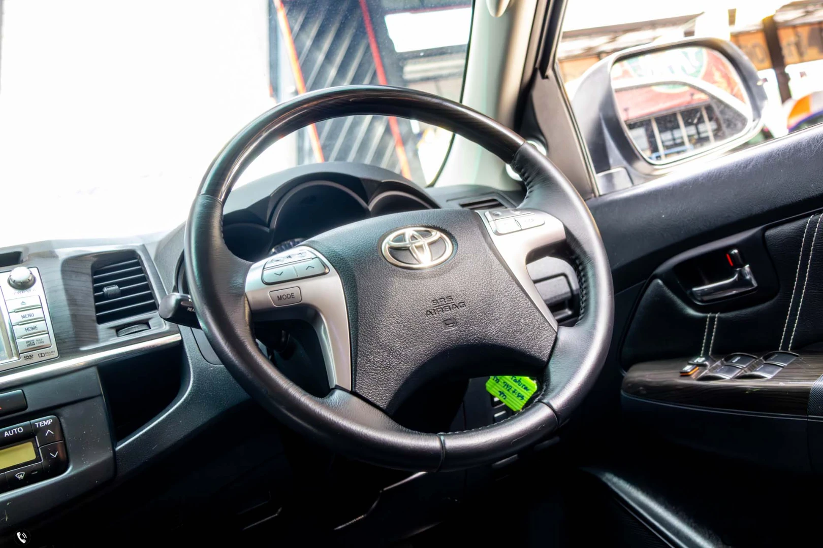 Toyota FORTUNER 2.5 V VNT 2WD (CHAMP) - ภาพย่อที่ 18