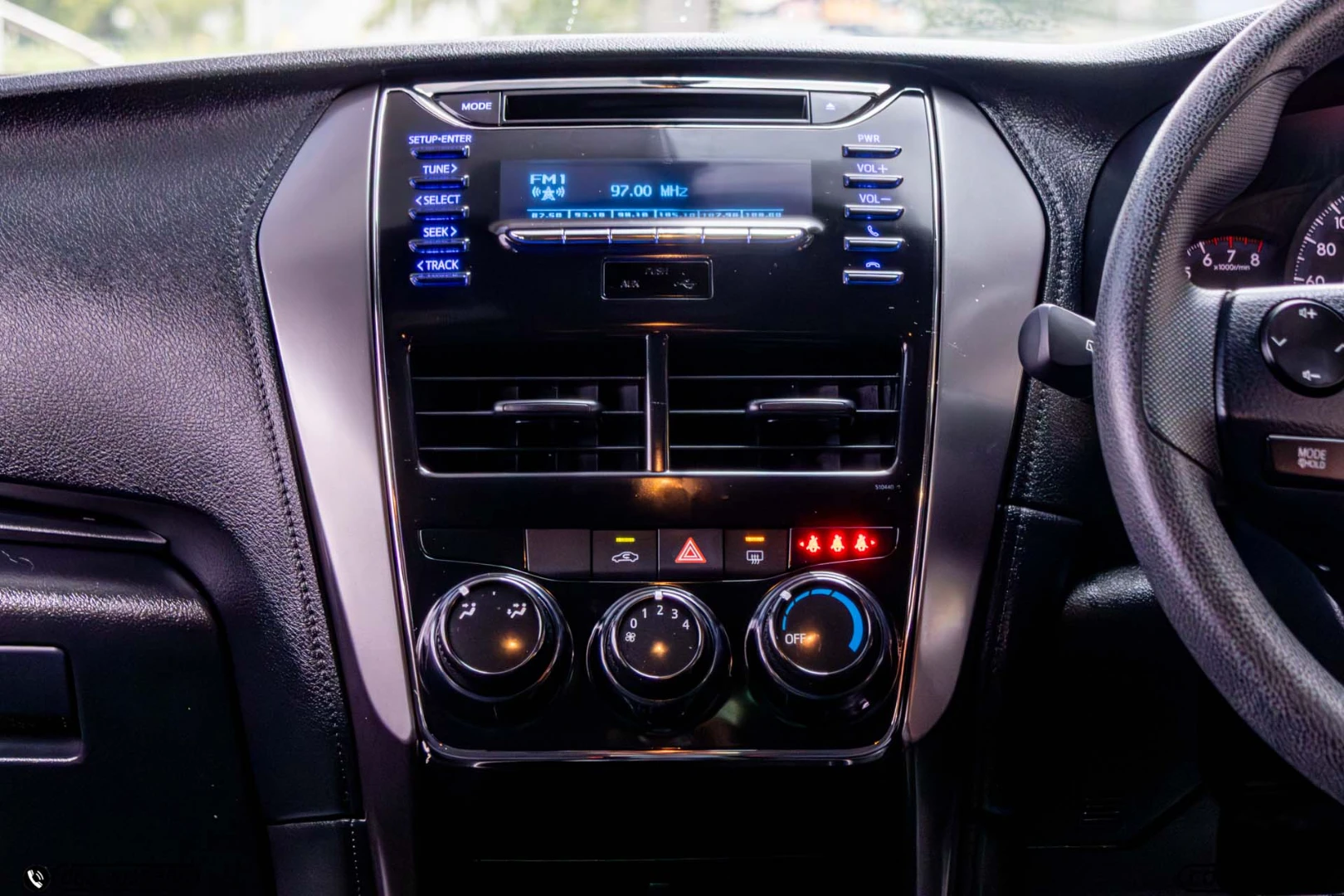 Toyota YARIS 1.2 ENTRY (MY20) - ภาพย่อที่ 18