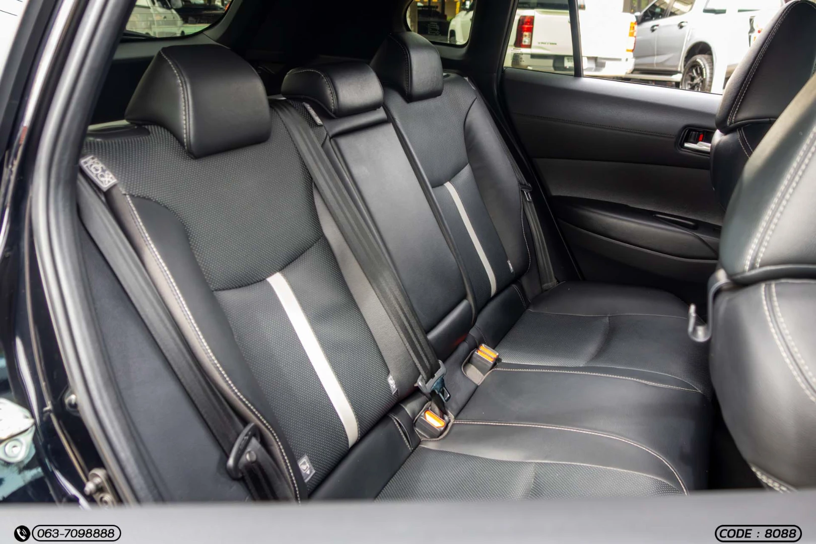 Toyota COROLLA CROSS 1.8 HYBRID GR SPORT - ภาพย่อที่ 18