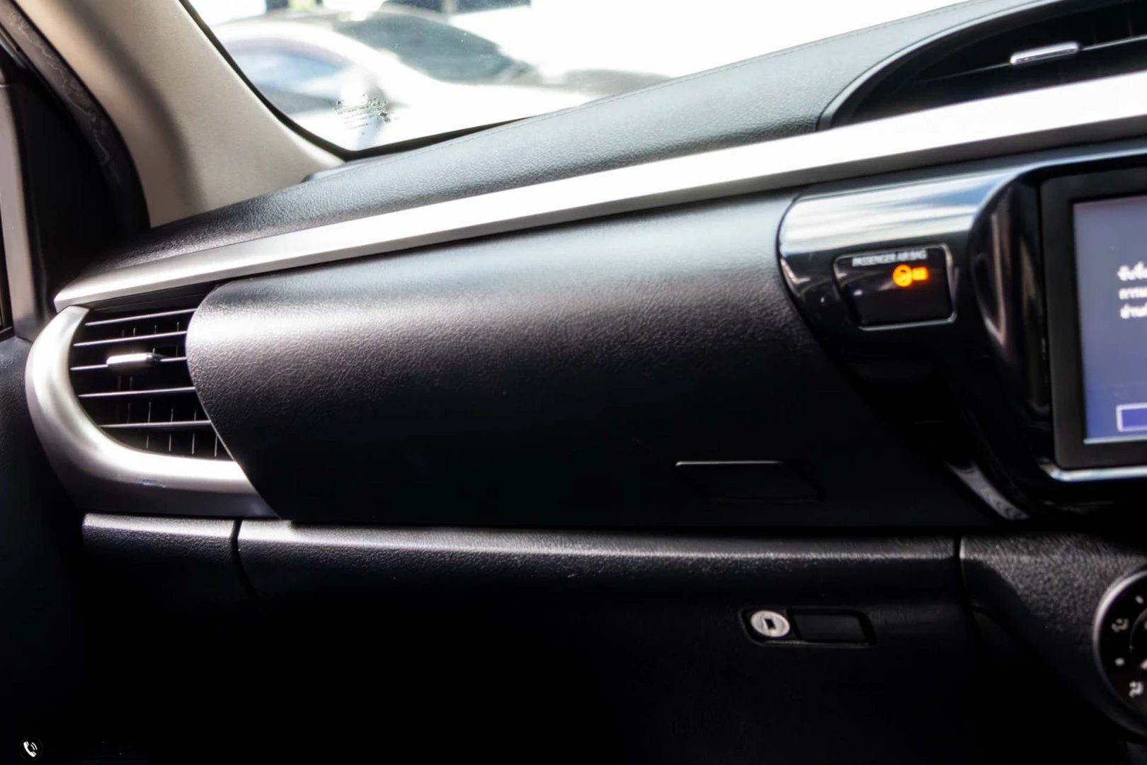 Toyota HILUX REVO DOUBLE CAB 2.4 MID STD Z EDITION (MY20) - ภาพย่อที่ 19