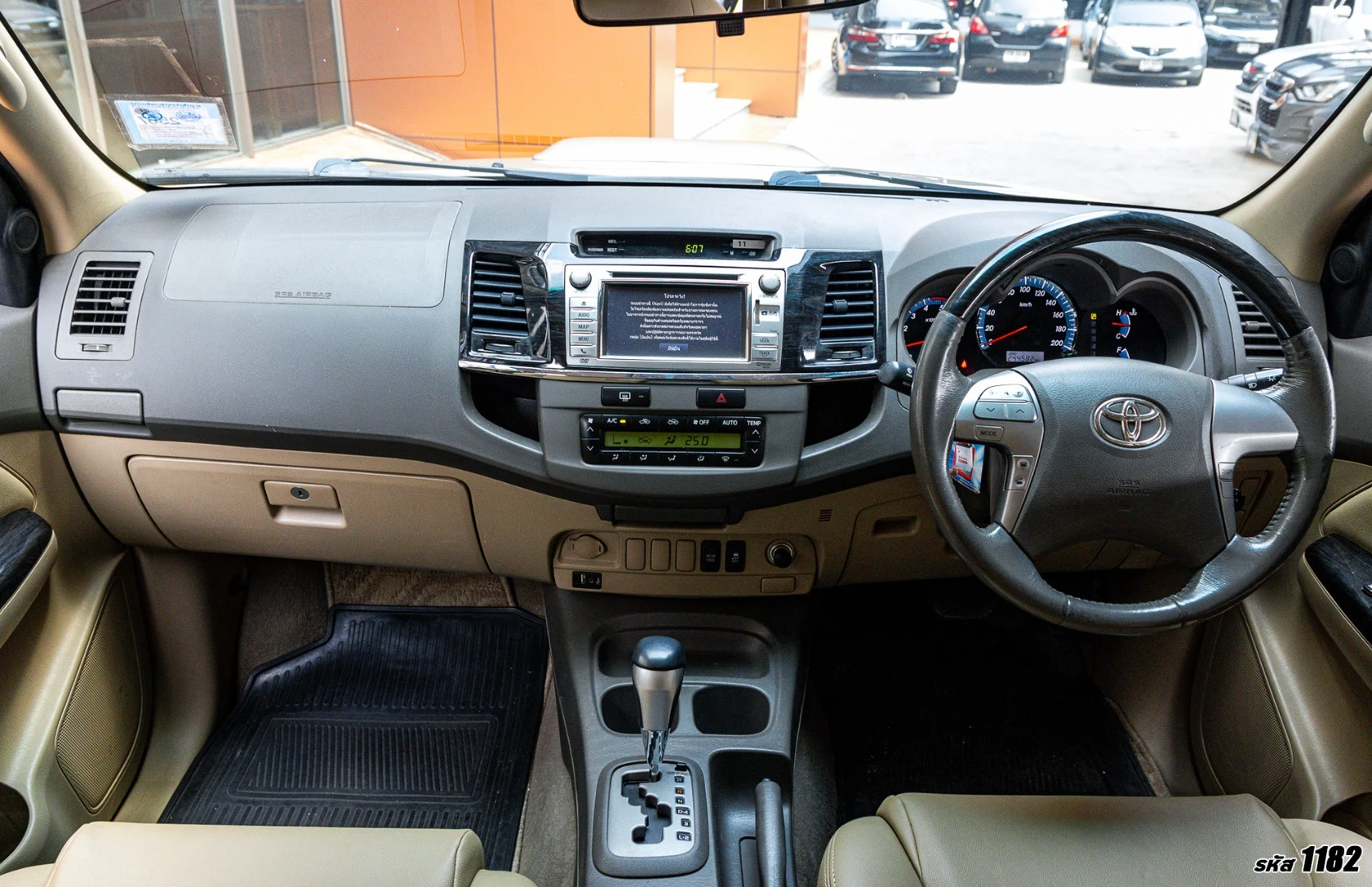 Toyota FORTUNER 3.0 V 2WD (CHAMP) - ภาพย่อที่ 15