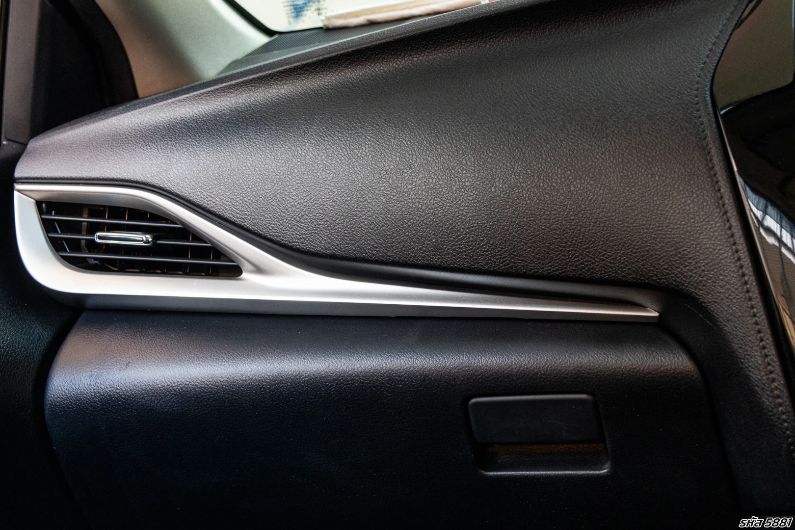 Toyota YARIS ATIV 1.2 S+ - ภาพย่อที่ 19