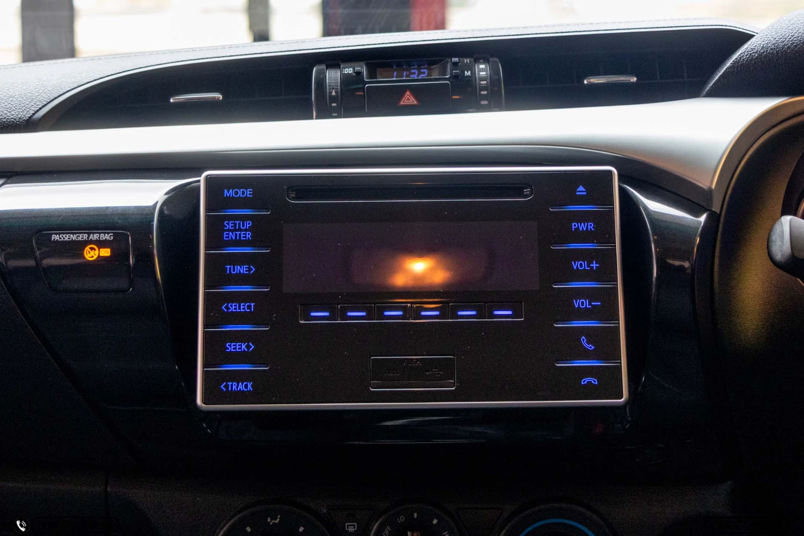 Toyota HILUX REVO DOUBLE CAB 2.4 E PRERUNNER - ภาพย่อที่ 19