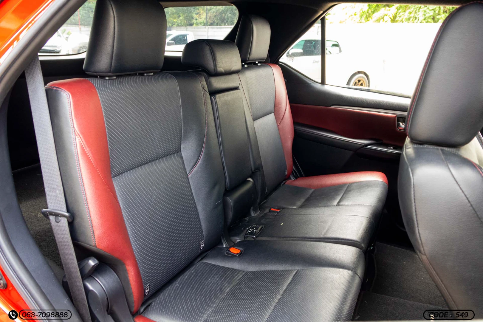 Toyota FORTUNER 2.4 LEGENDER 4WD - ภาพย่อที่ 17