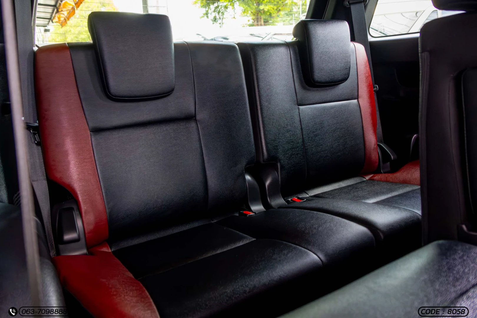 Toyota FORTUNER 2.8 LEGENDER BLACK TOP (MY20) - ภาพย่อที่ 16