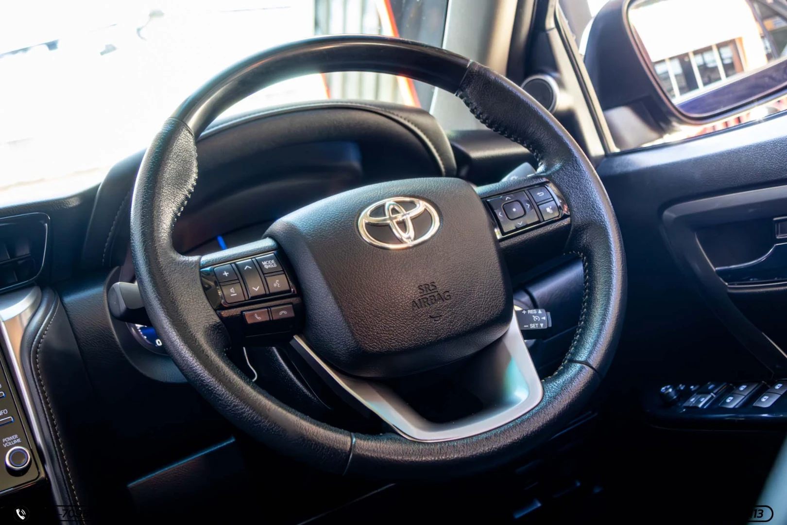 Toyota FORTUNER 2.4 V (MY20) - ภาพย่อที่ 19