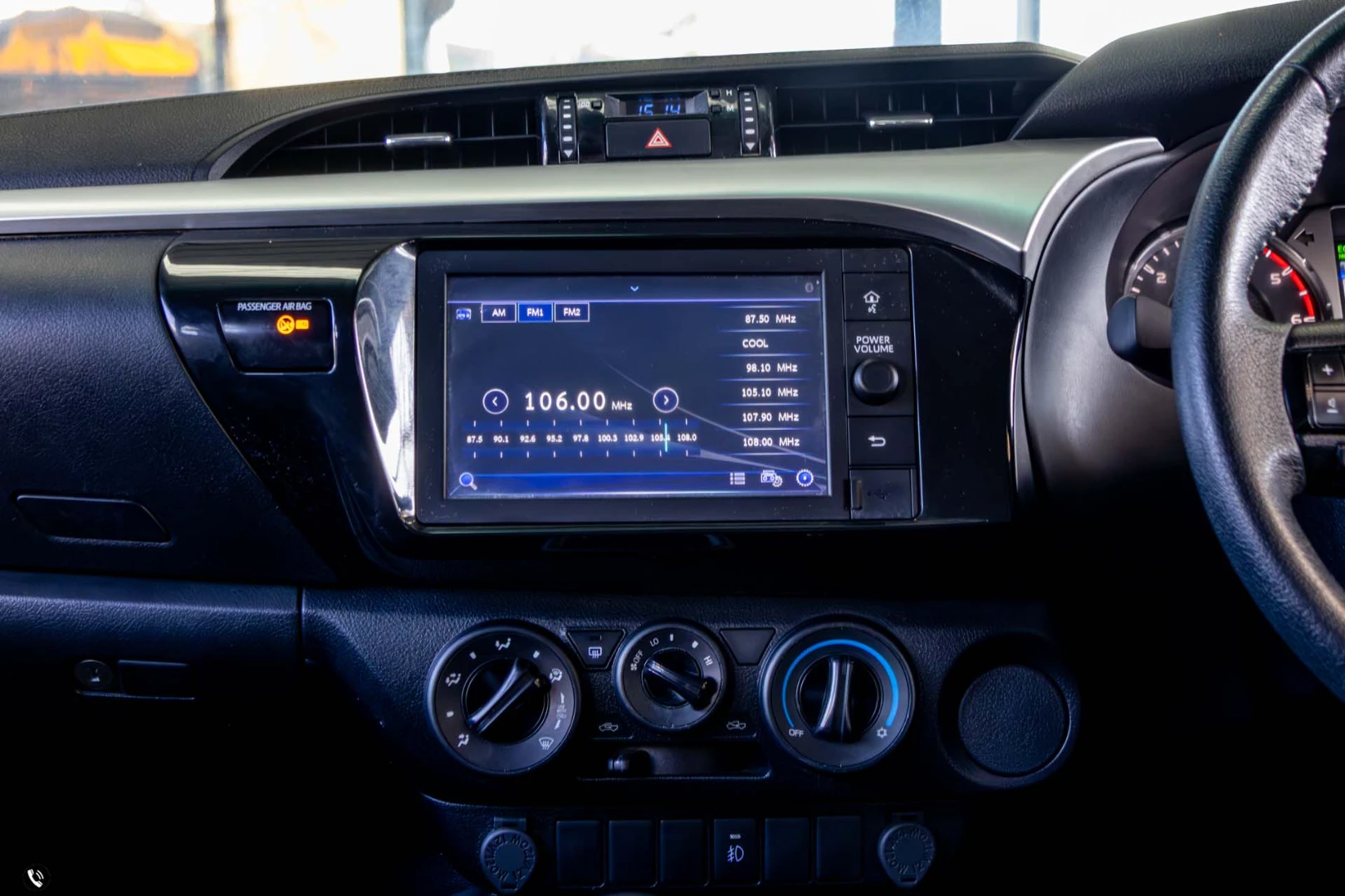 Toyota HILUX REVO DOUBLE CAB 2.4 MID Z EDITION (MY20) - ภาพย่อที่ 19