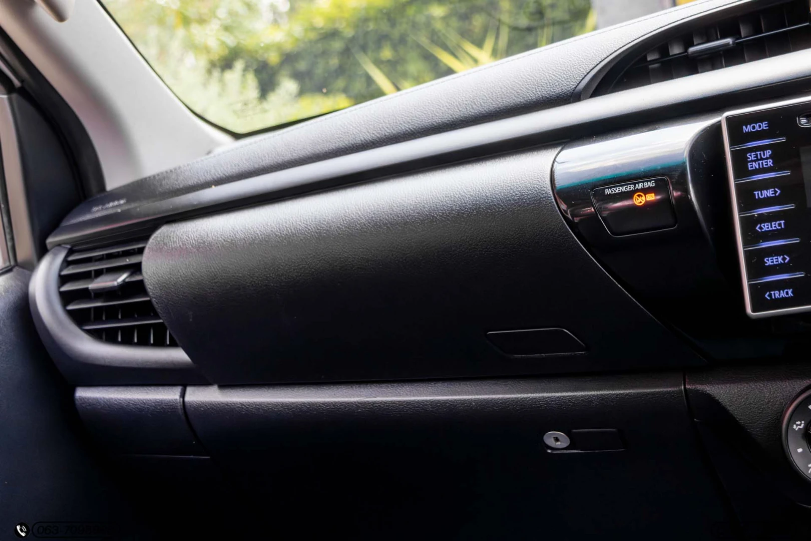 Toyota HILUX REVO DOUBLE CAB 2.4 J PLUS PRERUNNER (MY18) - ภาพย่อที่ 19