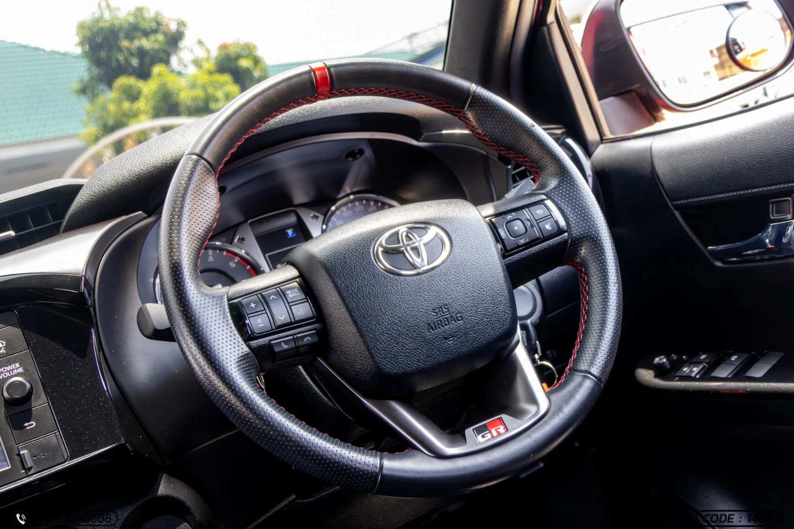 Toyota HILUX REVO DOUBLE CAB 2.8 GR SPORT (MY22) - ภาพย่อที่ 19
