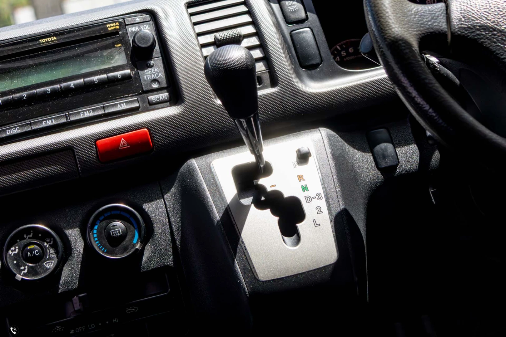 Toyota VENTURY 2.7 G - ภาพย่อที่ 19