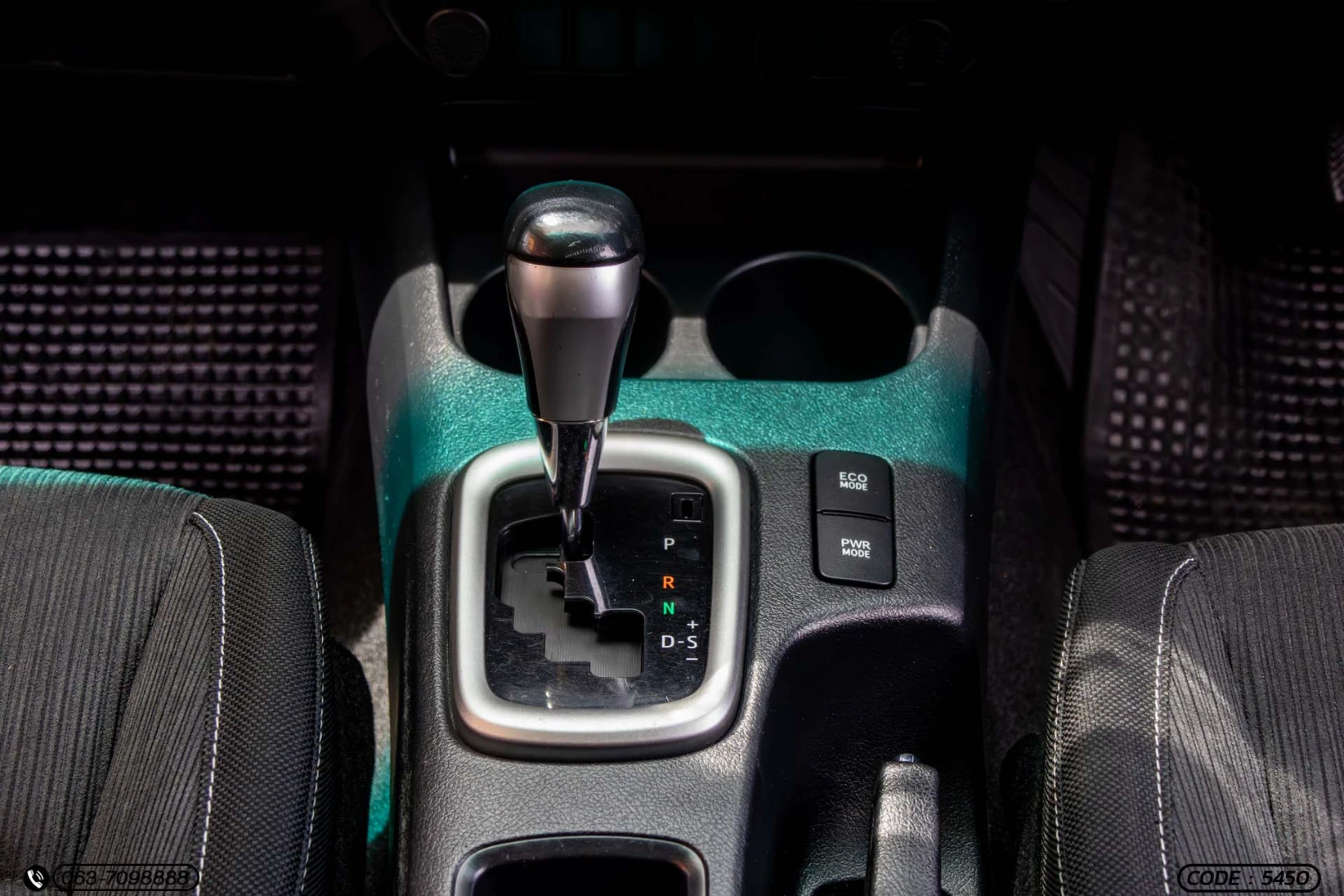 Toyota HILUX REVO DOUBLE CAB 2.4 E PRERUNNER (MY18) - ภาพย่อที่ 19