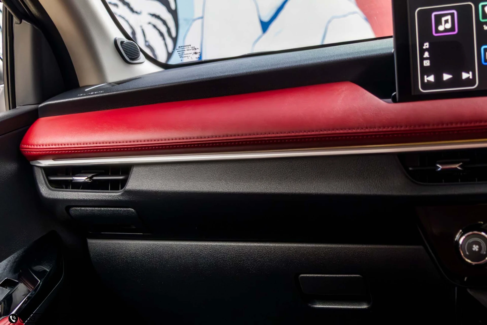 Toyota YARIS ATIV 1.2 PREMIUM LUXURY (MY22) - ภาพย่อที่ 19