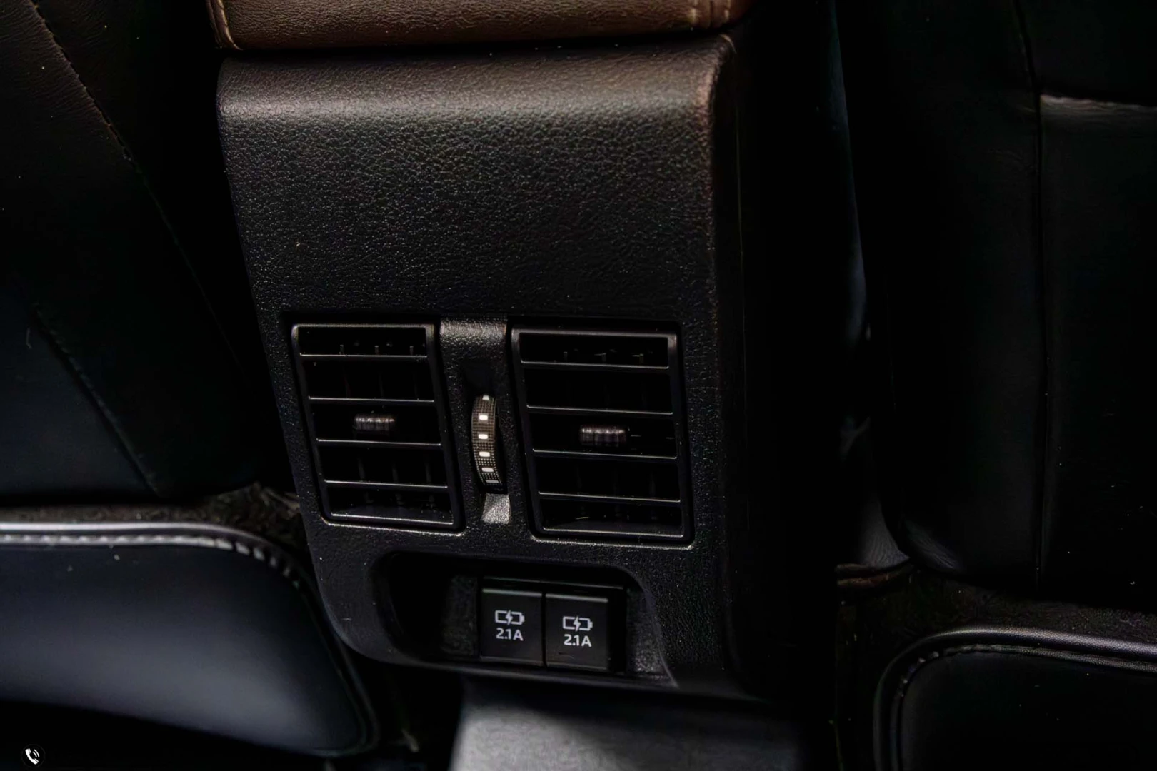 Toyota YARIS ATIV 1.2 PREMIUM (MY22) - ภาพย่อที่ 20