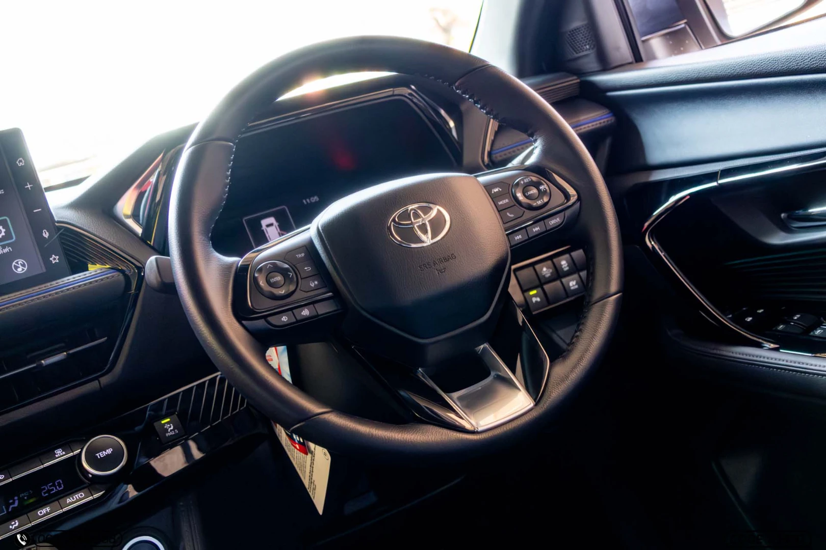 Toyota YARIS CROSS 1.5 HEV PREMIUM - ภาพย่อที่ 20