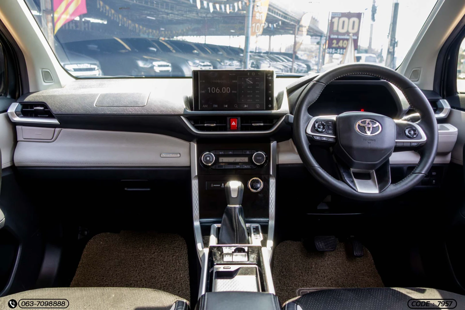 Toyota VELOZ 1.5 PREMIUM - ภาพย่อที่ 20