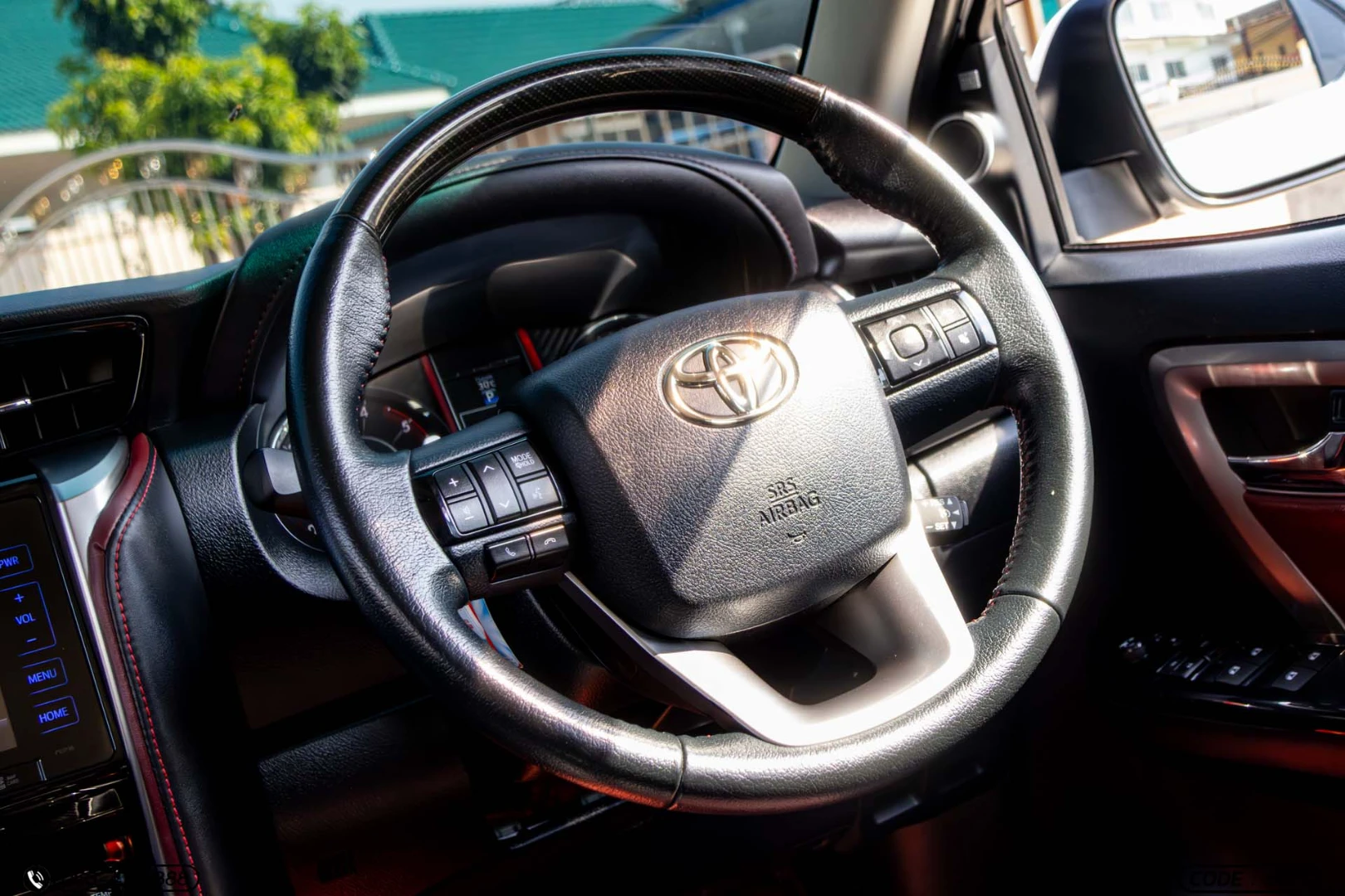 Toyota FORTUNER 2.8 V TRD SPORTIVO II (MY15) (MNC) - ภาพย่อที่ 20