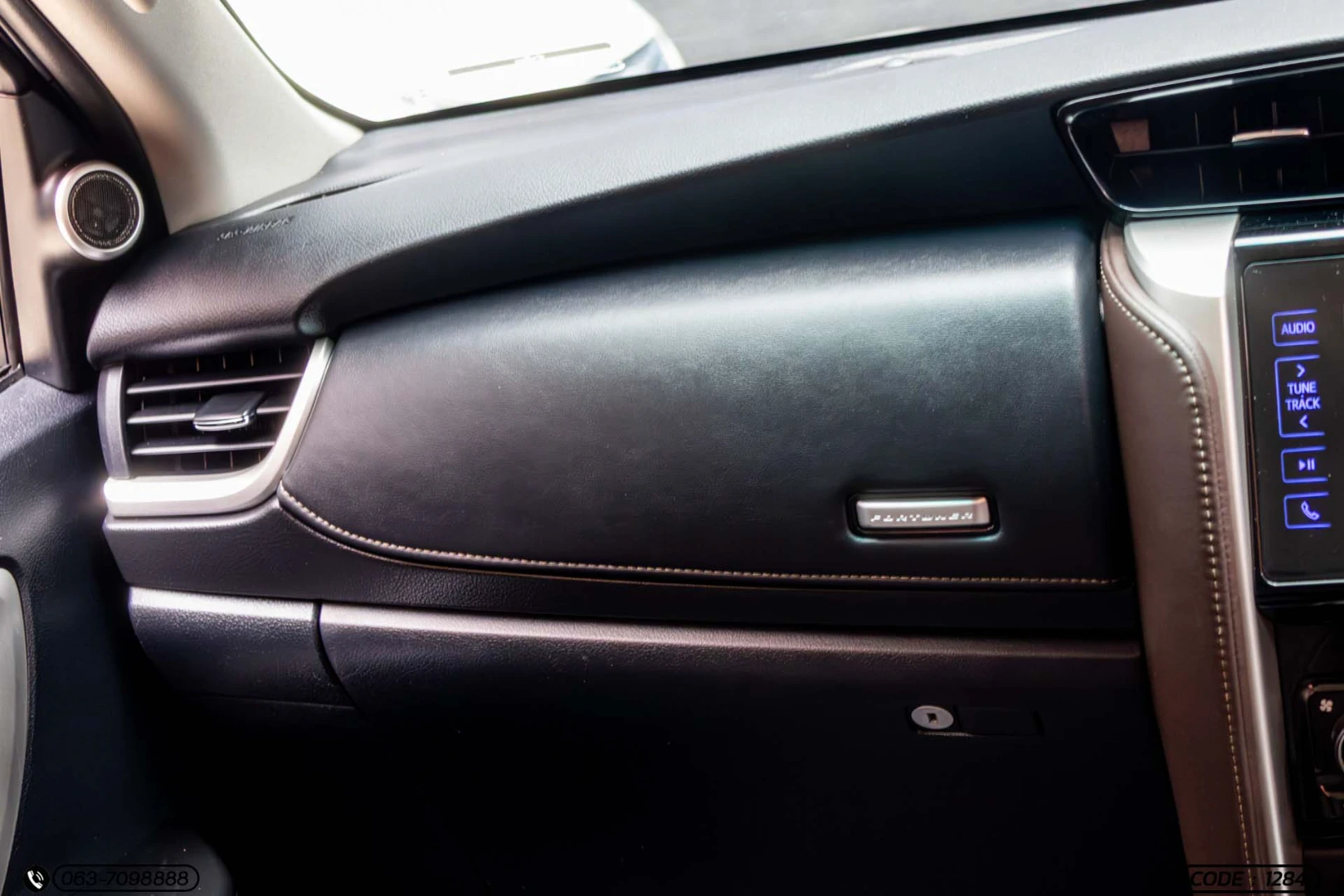 Toyota FORTUNER 2.4 V (MY15) (MNC) - ภาพย่อที่ 20