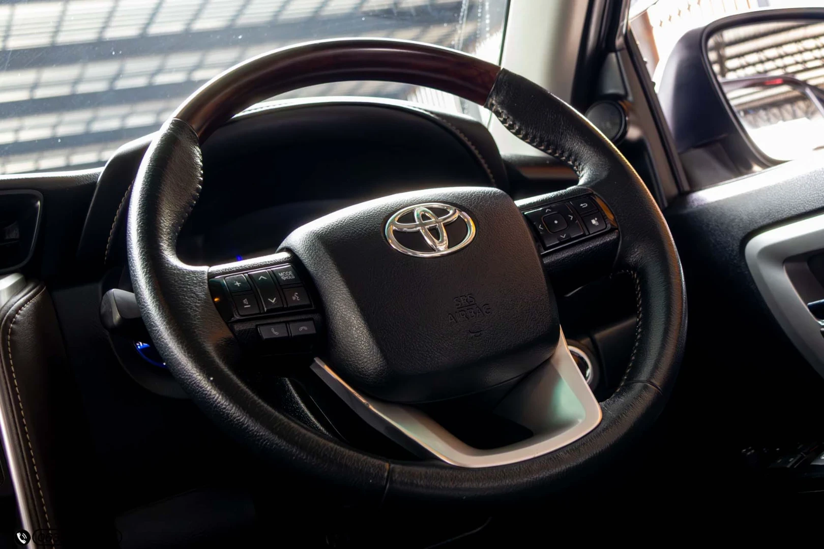 Toyota FORTUNER 2.4 G (MY20) - ภาพย่อที่ 18