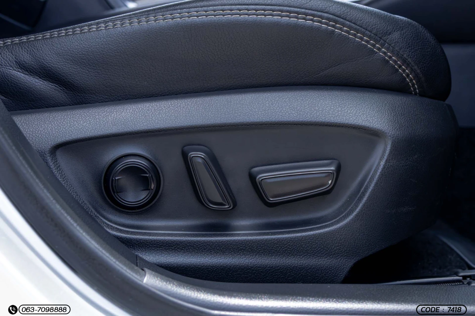 Toyota COROLLA ALTIS 1.8 HYBRID MID (MY19) - ภาพย่อที่ 21