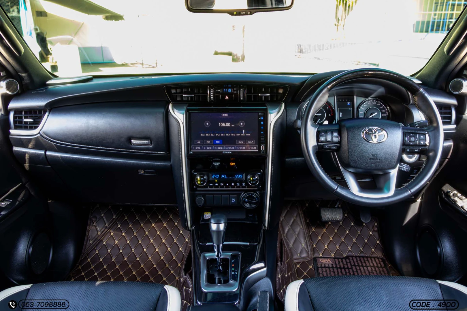 Toyota FORTUNER 2.8 LEGENDER BLACK TOP 4WD (MY20) - ภาพย่อที่ 18