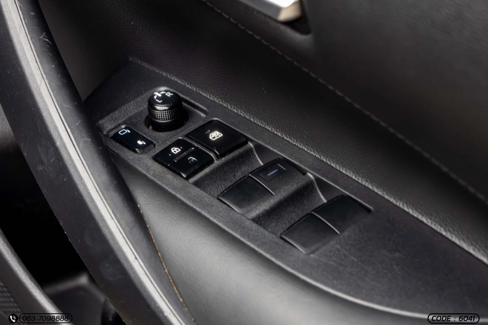 Toyota COROLLA ALTIS 1.6 G (MY16) - ภาพย่อที่ 21