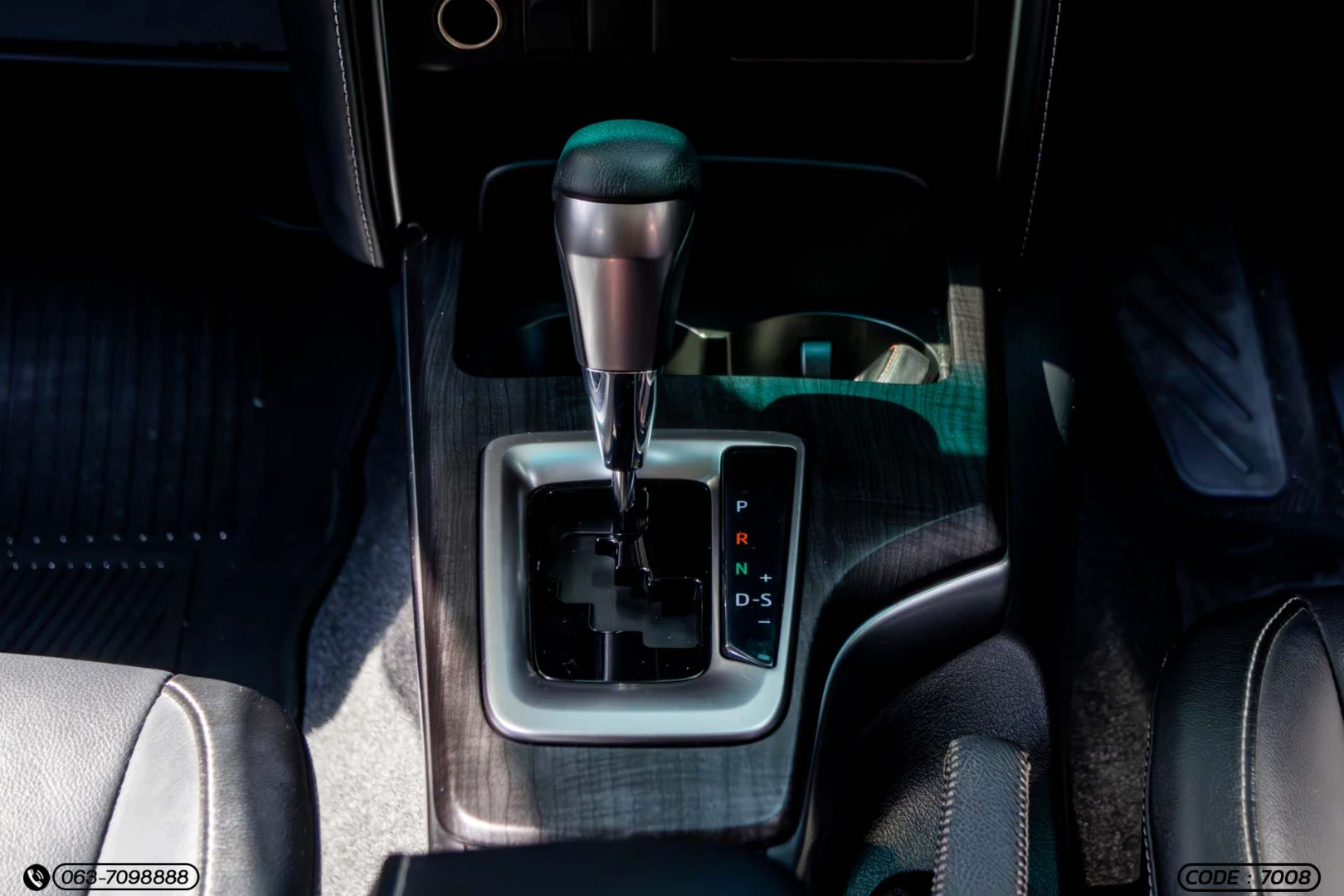 Toyota FORTUNER 2.4 LEADER V (MY22) - ภาพย่อที่ 21