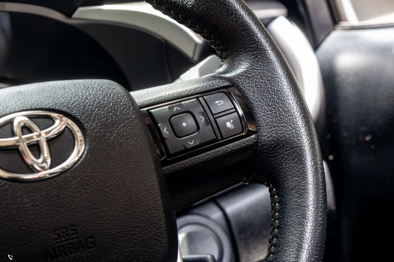 Toyota HILUX REVO DOUBLE CAB 2.4 MID Z EDITION (MY20) - ภาพย่อที่ 21