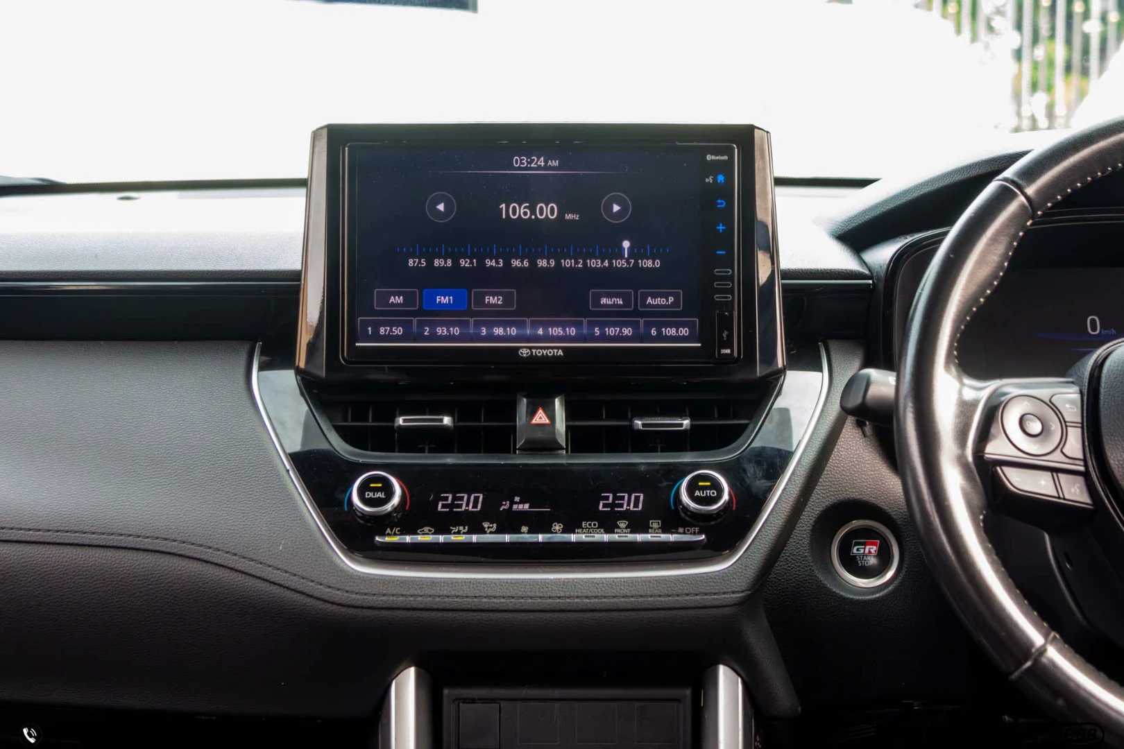 Toyota COROLLA CROSS 1.8 HYBRID GR SPORT - ภาพย่อที่ 21