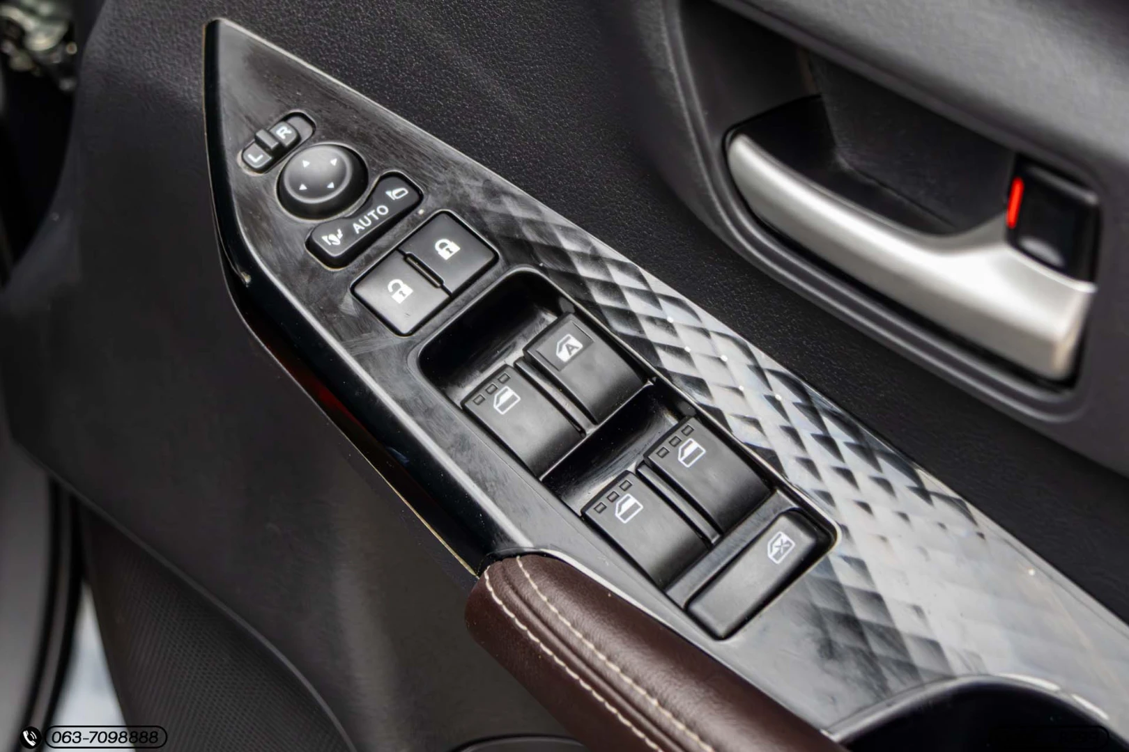 Toyota YARIS ATIV 1.2 PREMIUM (MY22) - ภาพย่อที่ 21