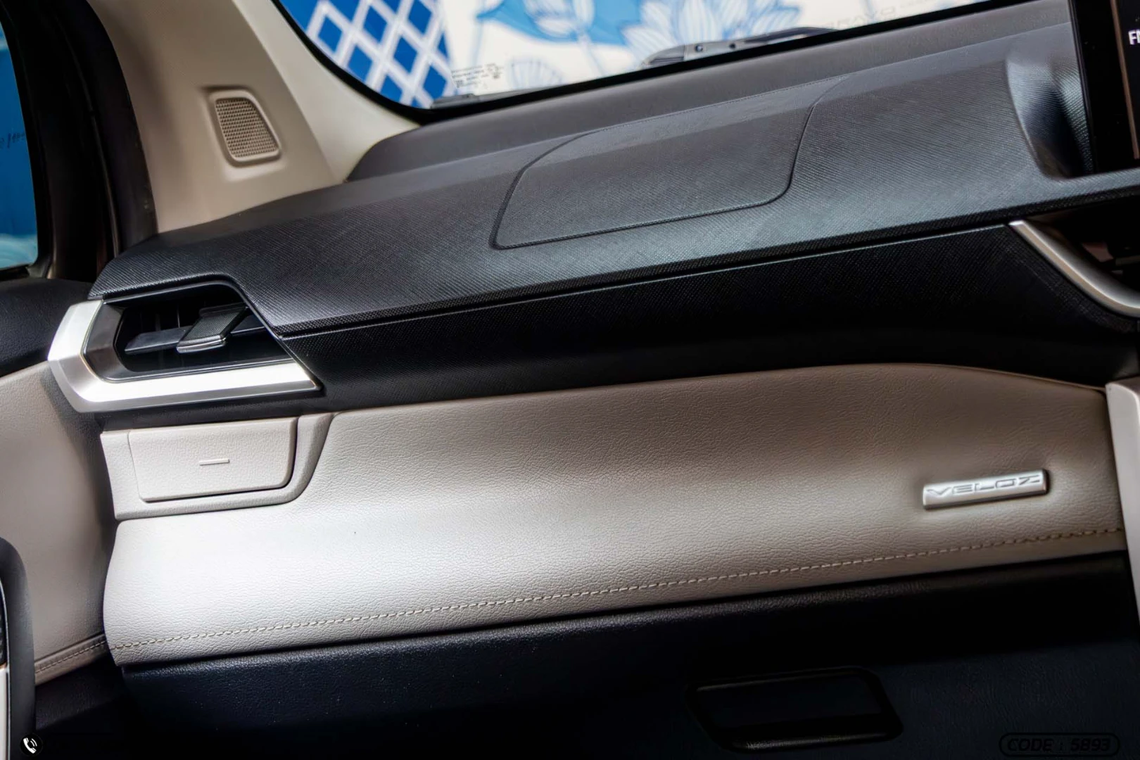 Toyota VELOZ 1.5 PREMIUM - ภาพย่อที่ 22