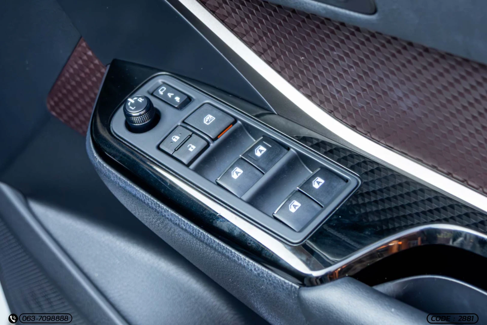 Toyota C-HR 1.8 HYBRID PREMIUM SAFETY - ภาพย่อที่ 22