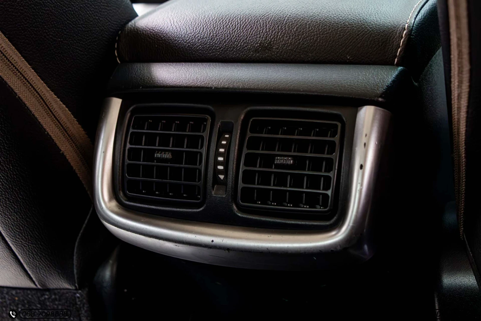 Toyota HILUX REVO DOUBLE CAB 2.8 G PRERUNNER NAVI - ภาพย่อที่ 21