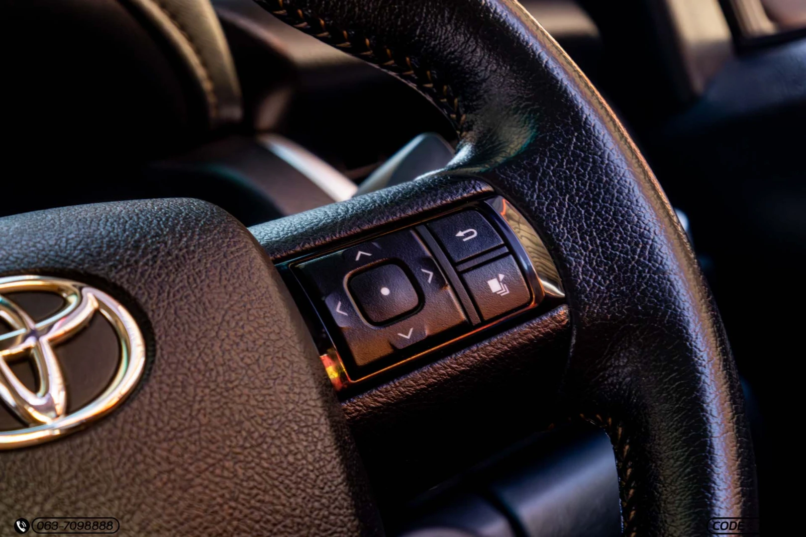 Toyota FORTUNER 2.8 V 4WD (MY15) (MNC) - ภาพย่อที่ 23